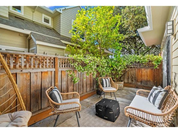 748 Cottage Court, Mountain View CA 94043