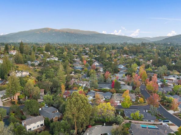 600 Pennsylvania Avenue 21, Los Gatos CA 95030