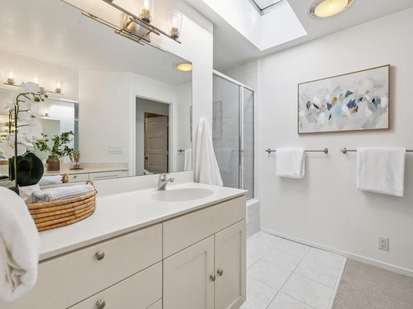 64 Los Altos Square, Los Altos CA 94022