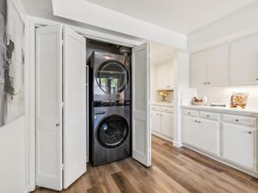 64 Los Altos Square, Los Altos CA 94022