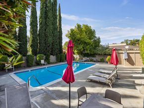 64 Los Altos Square, Los Altos CA 94022