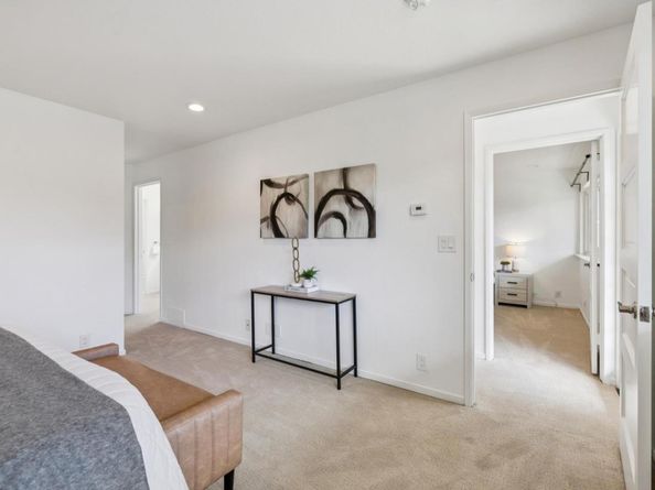 64 Los Altos Square, Los Altos CA 94022