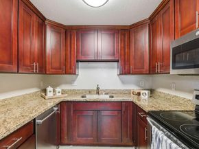 2425 S Norfolk Street 102, San Mateo CA 94403