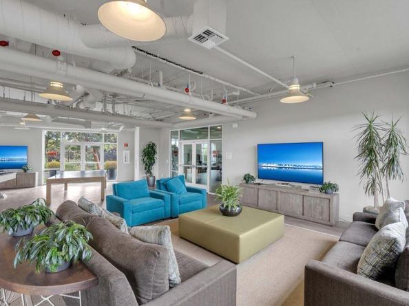 400 Mariners Island Boulevard 215, San Mateo CA 94404