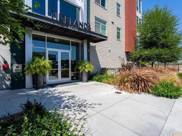 400 Mariners Island Boulevard 215, San Mateo CA 94404