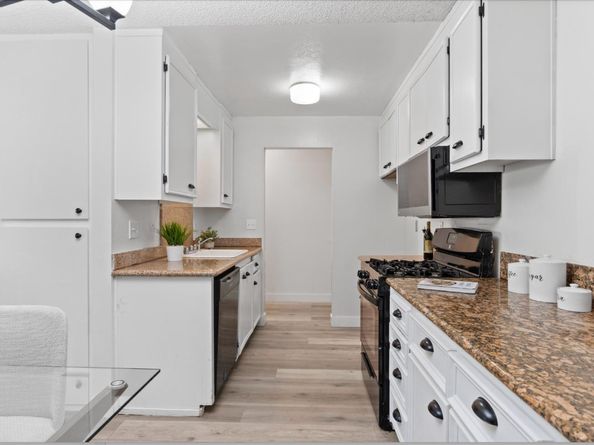 38228 Paseo Padre Parkway 24, Fremont CA 94536