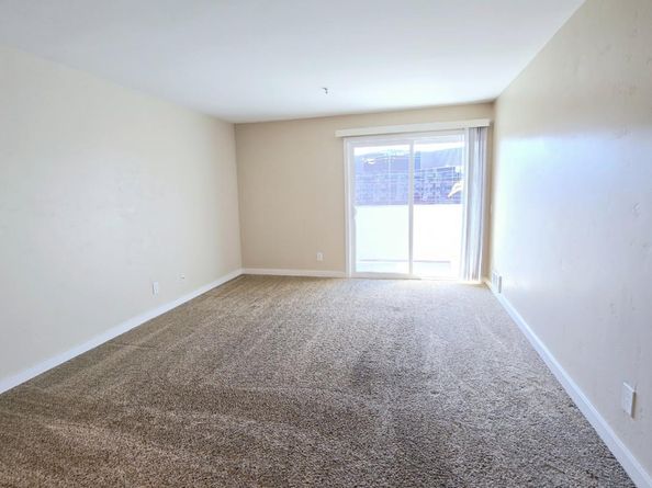 6400 Christie Avenue 2211, Emeryville CA 94608