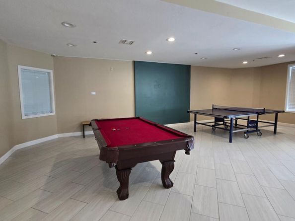 6400 Christie Avenue 2211, Emeryville CA 94608