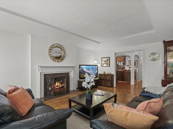 33 Escondido Avenue, San Francisco CA 94132