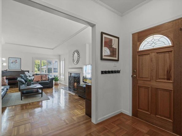 33 Escondido Avenue, San Francisco CA 94132
