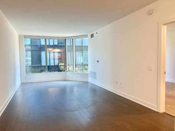318 Main Street 5I, San Francisco CA 94105