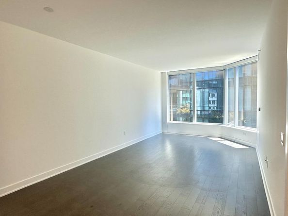 318 Main Street 5I, San Francisco CA 94105