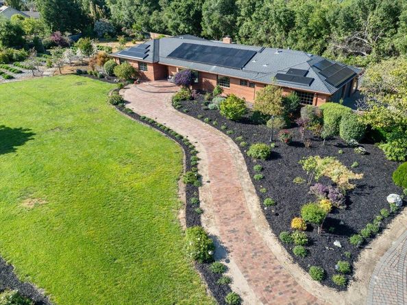 20811 Norada Court, Saratoga CA 95070