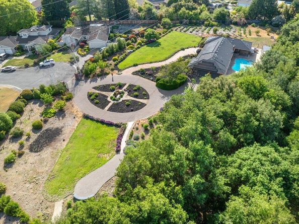 20811 Norada Court, Saratoga CA 95070