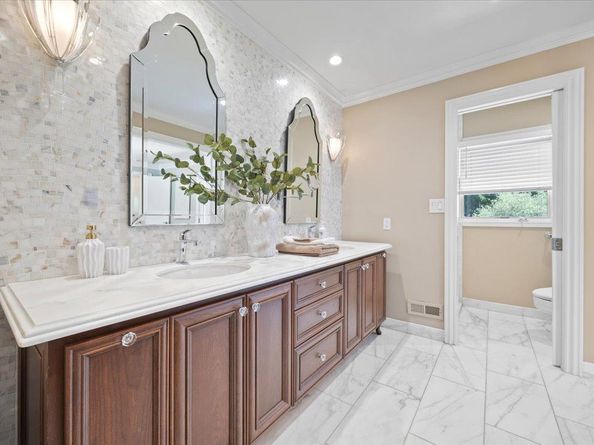 20811 Norada Court, Saratoga CA 95070