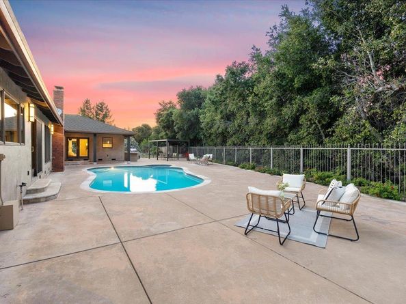 20811 Norada Court, Saratoga CA 95070
