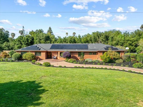 20811 Norada Court, Saratoga CA 95070