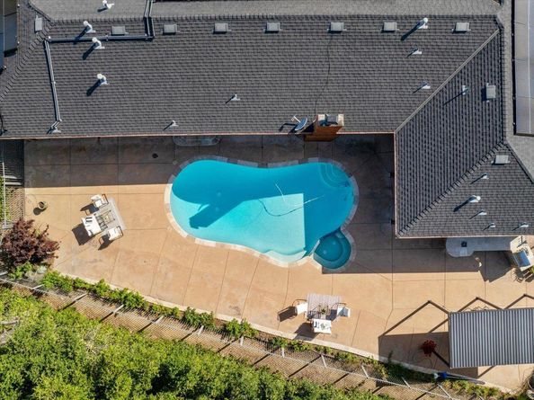 20811 Norada Court, Saratoga CA 95070