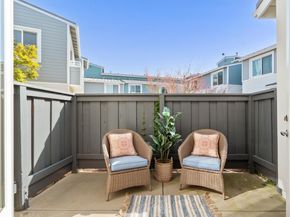 1066 41st Avenue D106, Capitola CA 95010