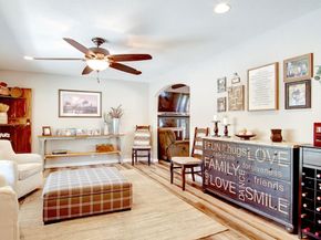 8875 New Avenue, Gilroy CA 95020