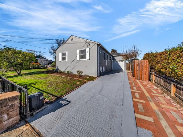 10 Colegrove Court, San Mateo CA 94403