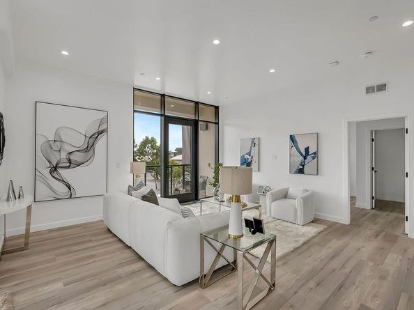 889 McLellan Drive 210, South San Francisco CA 94080