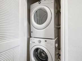 394 Circuit Way, Mountain View CA 94043