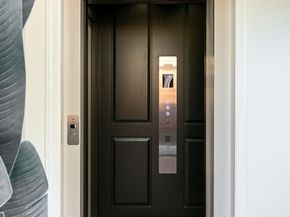 160 Waverley Street, Palo Alto CA 94301