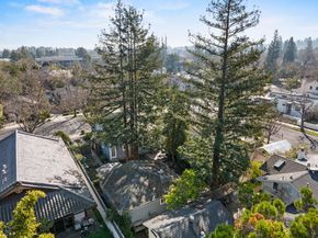 870 College Avenue, Palo Alto CA 94306