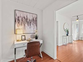 870 College Avenue, Palo Alto CA 94306