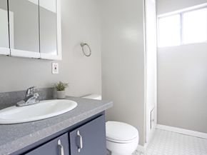 Grove, Castro Valley CA 94546