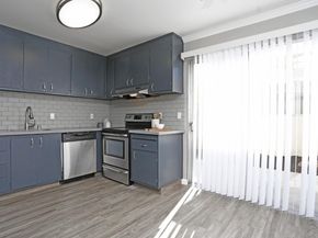 Grove, Castro Valley CA 94546