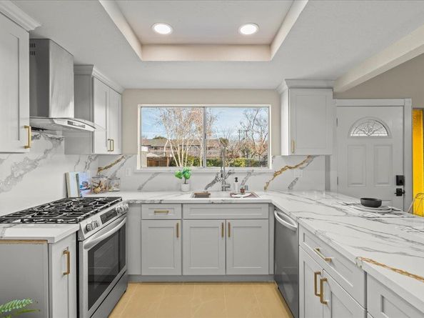 1466 Woodgrove Square, San Jose CA 95117