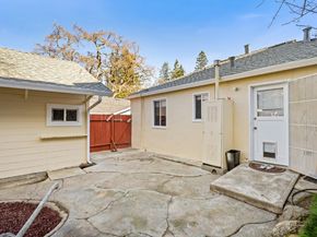 2066 Sterling Avenue, Menlo Park CA 94025