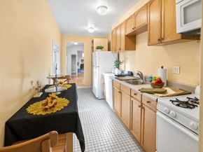 2066 Sterling Avenue, Menlo Park CA 94025