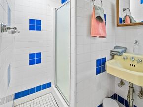 2066 Sterling Avenue, Menlo Park CA 94025