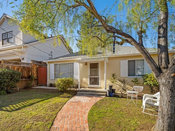 2066 Sterling Avenue, Menlo Park CA 94025