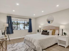 20812 4th Street 6, Saratoga CA 95070