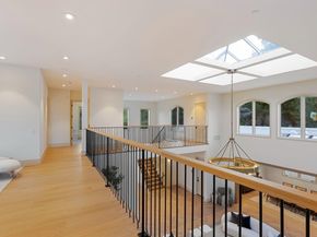 1215 La Cumbre, Hillsborough CA 94010