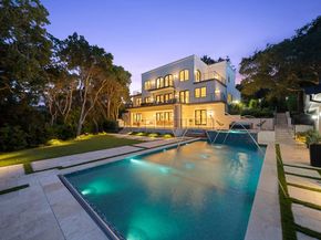 1215 La Cumbre, Hillsborough CA 94010