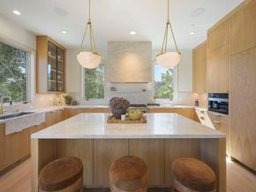 1215 La Cumbre, Hillsborough CA 94010