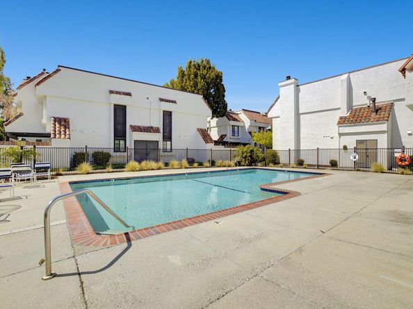 19980 Portal Plaza, Cupertino CA 95014