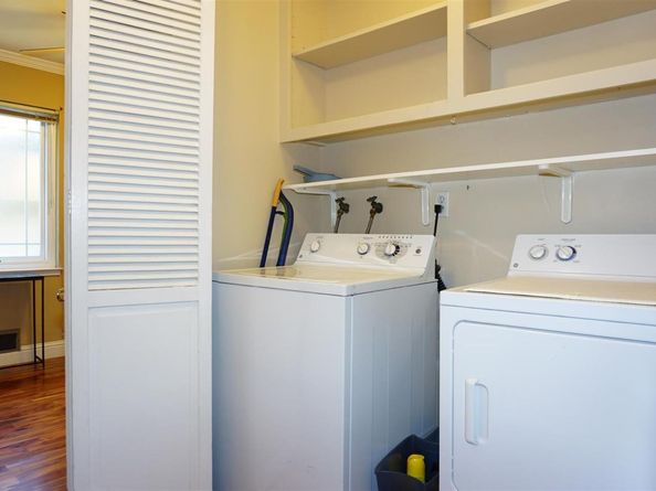 1401 Woodberry Avenue, San Mateo CA 94403