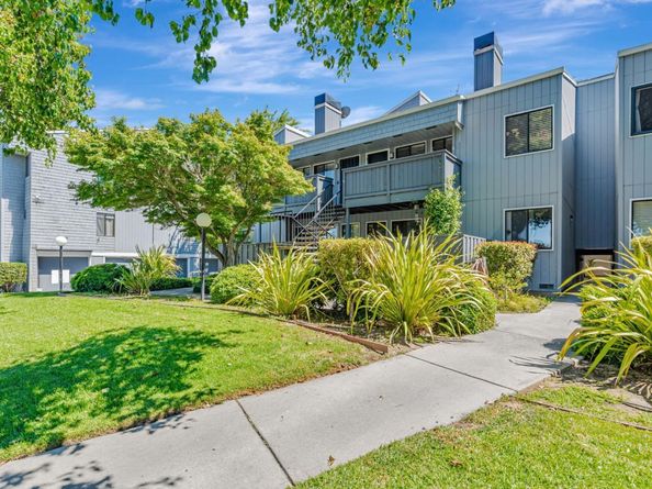 4020 Williams Road 8, San Jose CA 95117