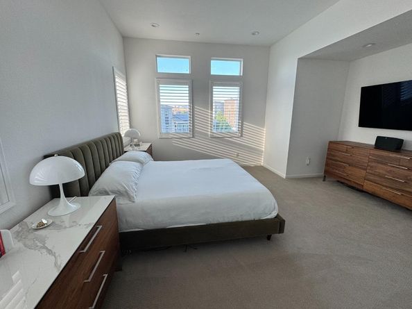 5808 Nugget Way, Dublin CA 94568