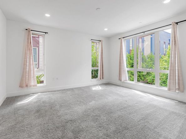 380 Riesling Avenue 21, Milpitas CA 95035
