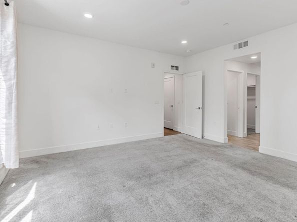 380 Riesling Avenue 21, Milpitas CA 95035