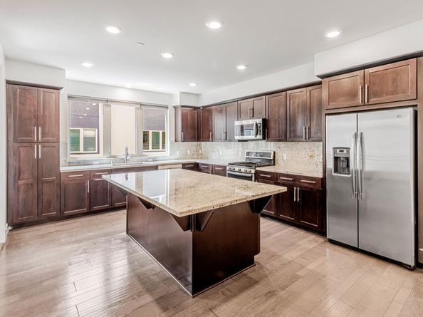 380 Riesling Avenue 21, Milpitas CA 95035