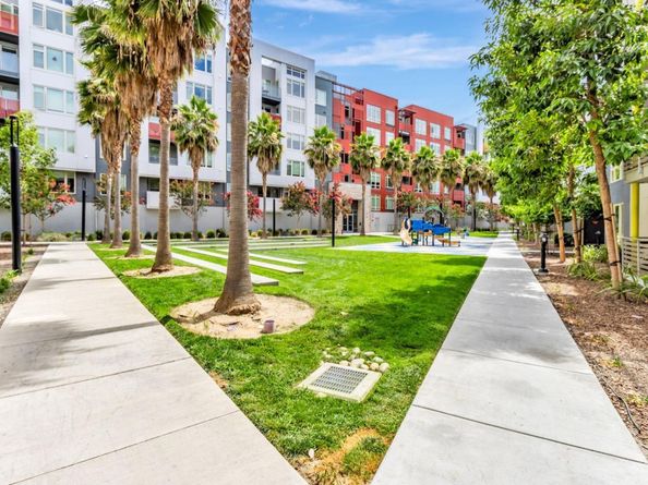 380 Riesling Avenue 21, Milpitas CA 95035