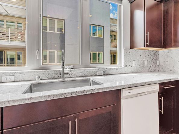 380 Riesling Avenue 21, Milpitas CA 95035